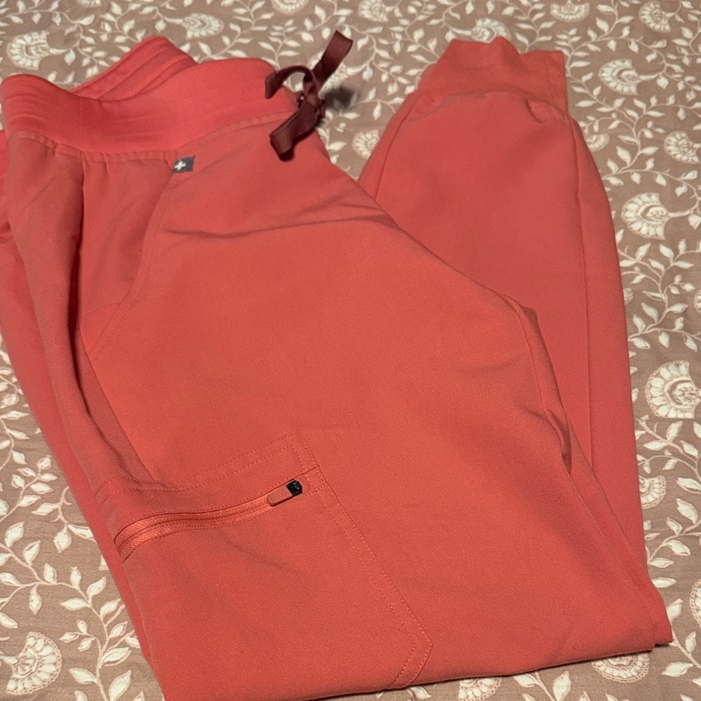 Figs joggers Pants in Dusty Rose XSP